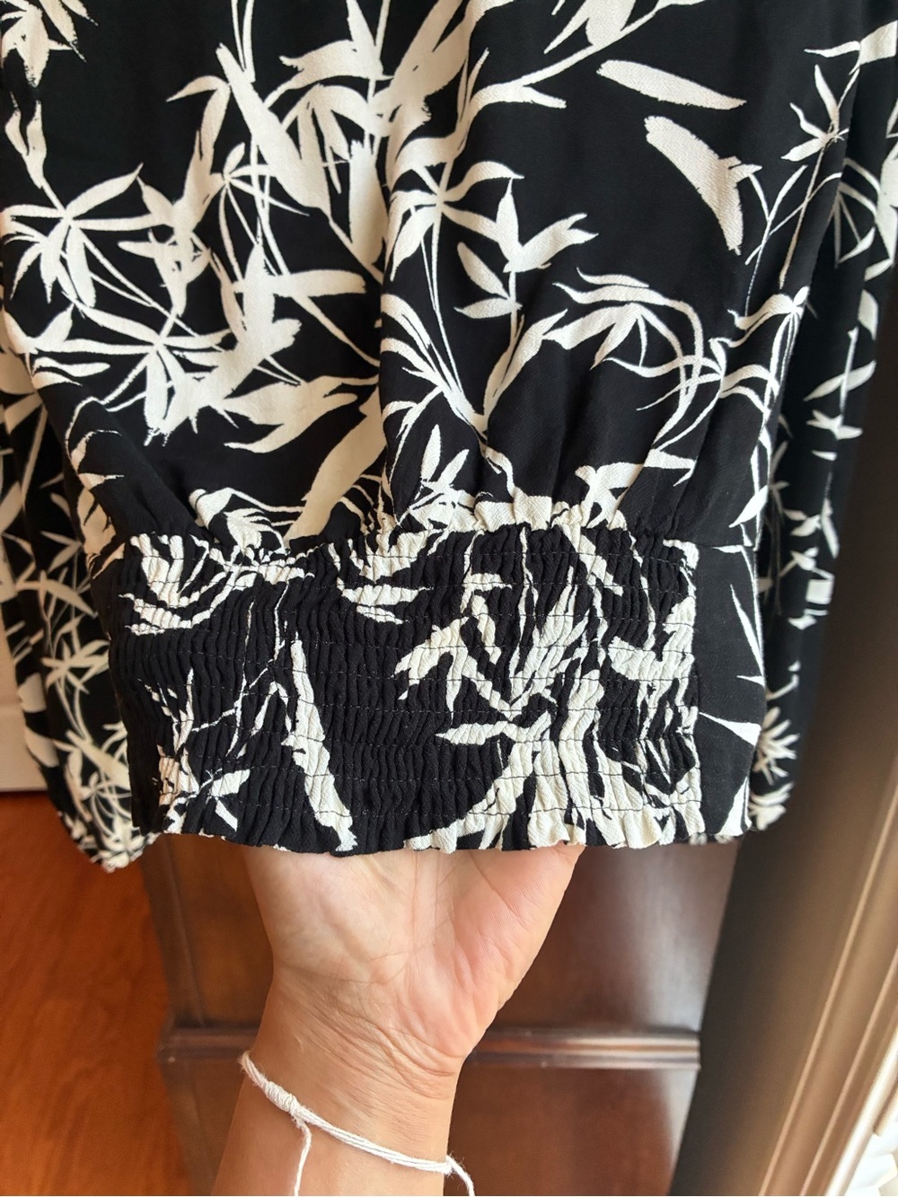 Express Black & White Bamboo Print Wrap Blouse | Size M - Picture 8 of 8